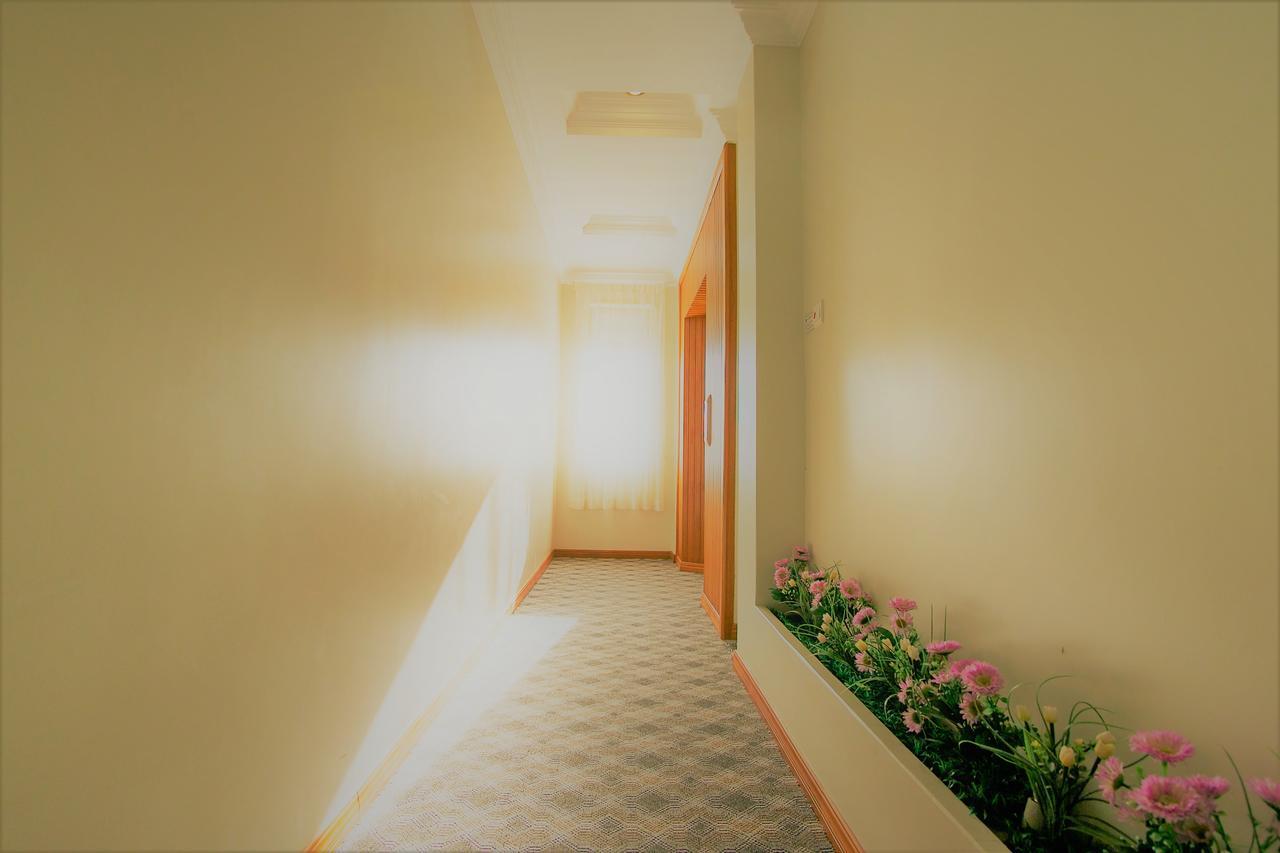 Hotel Mindhama Yangon Ngoại thất bức ảnh
