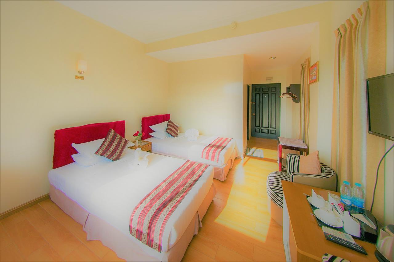 Hotel Mindhama Yangon Ngoại thất bức ảnh