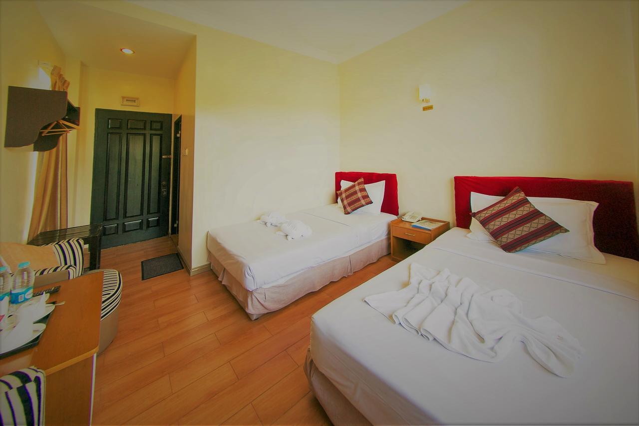 Hotel Mindhama Yangon Ngoại thất bức ảnh