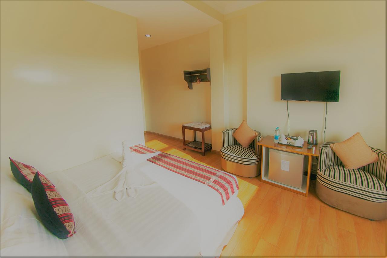 Hotel Mindhama Yangon Ngoại thất bức ảnh