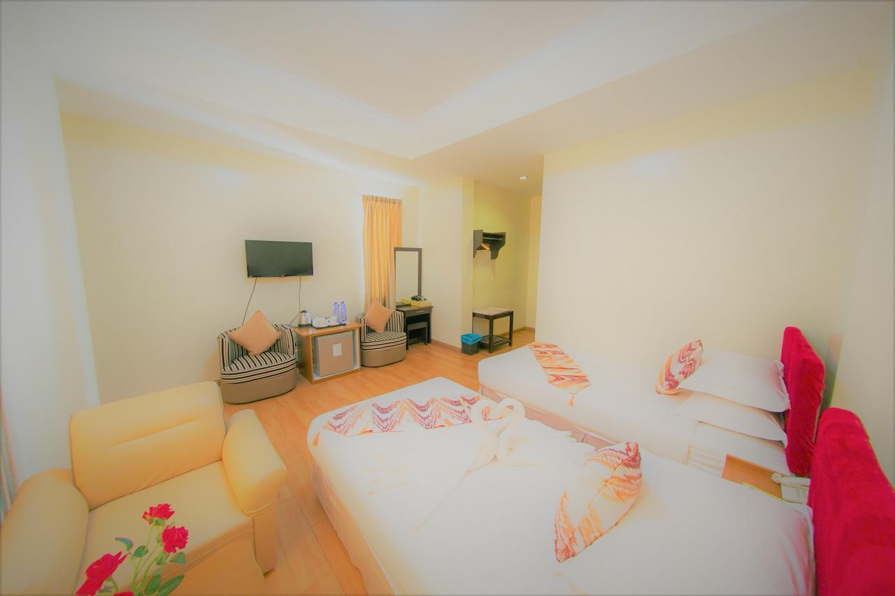 Hotel Mindhama Yangon Ngoại thất bức ảnh