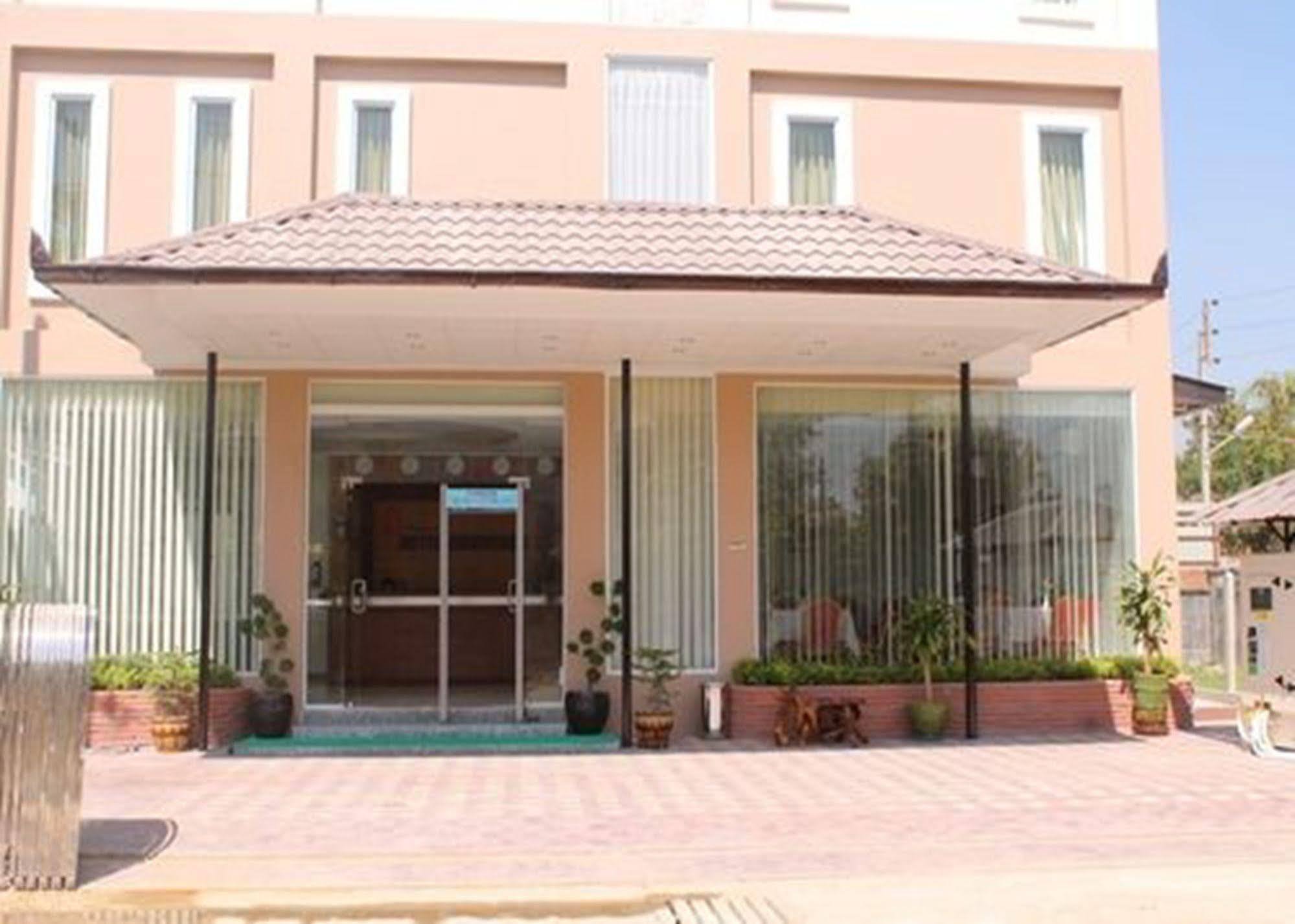 Hotel Mindhama Yangon Ngoại thất bức ảnh