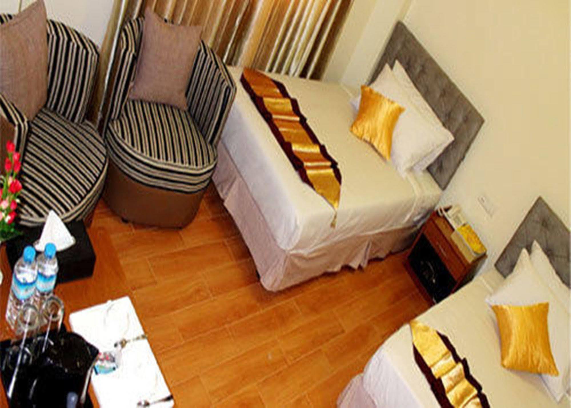 Hotel Mindhama Yangon Ngoại thất bức ảnh