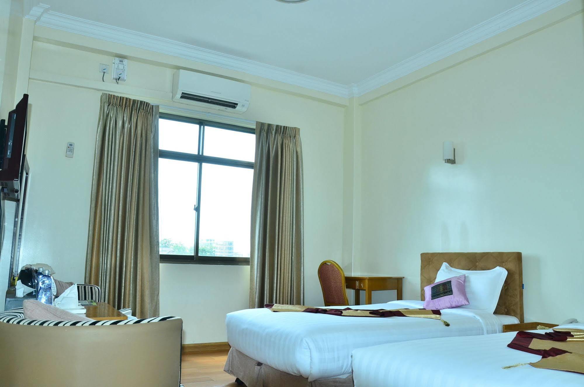 Hotel Mindhama Yangon Ngoại thất bức ảnh